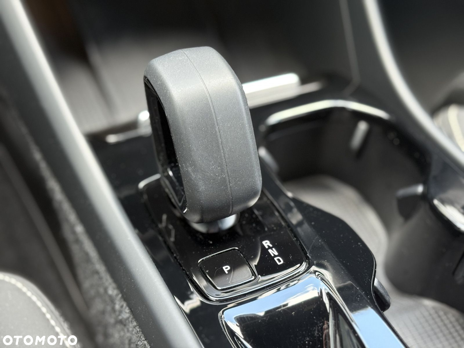 Volvo XC 40 - 18