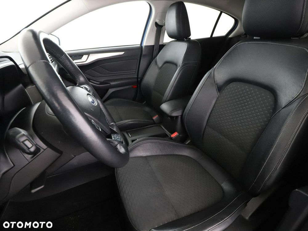 Ford Focus 1.5 EcoBlue STart-Stopp-System TITANIUM - 14