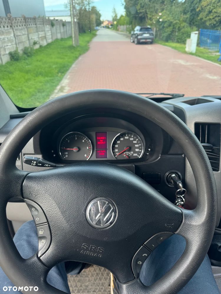 Volkswagen CRAFTER - 13