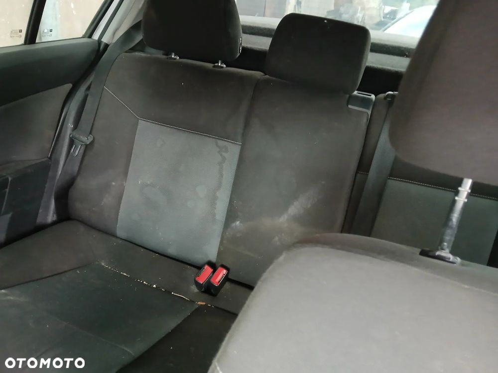 OPEL ASTRA H III HB Z157 fotel fotele kanapa deska kokpit podsufitka boczek boczki klamka - 8