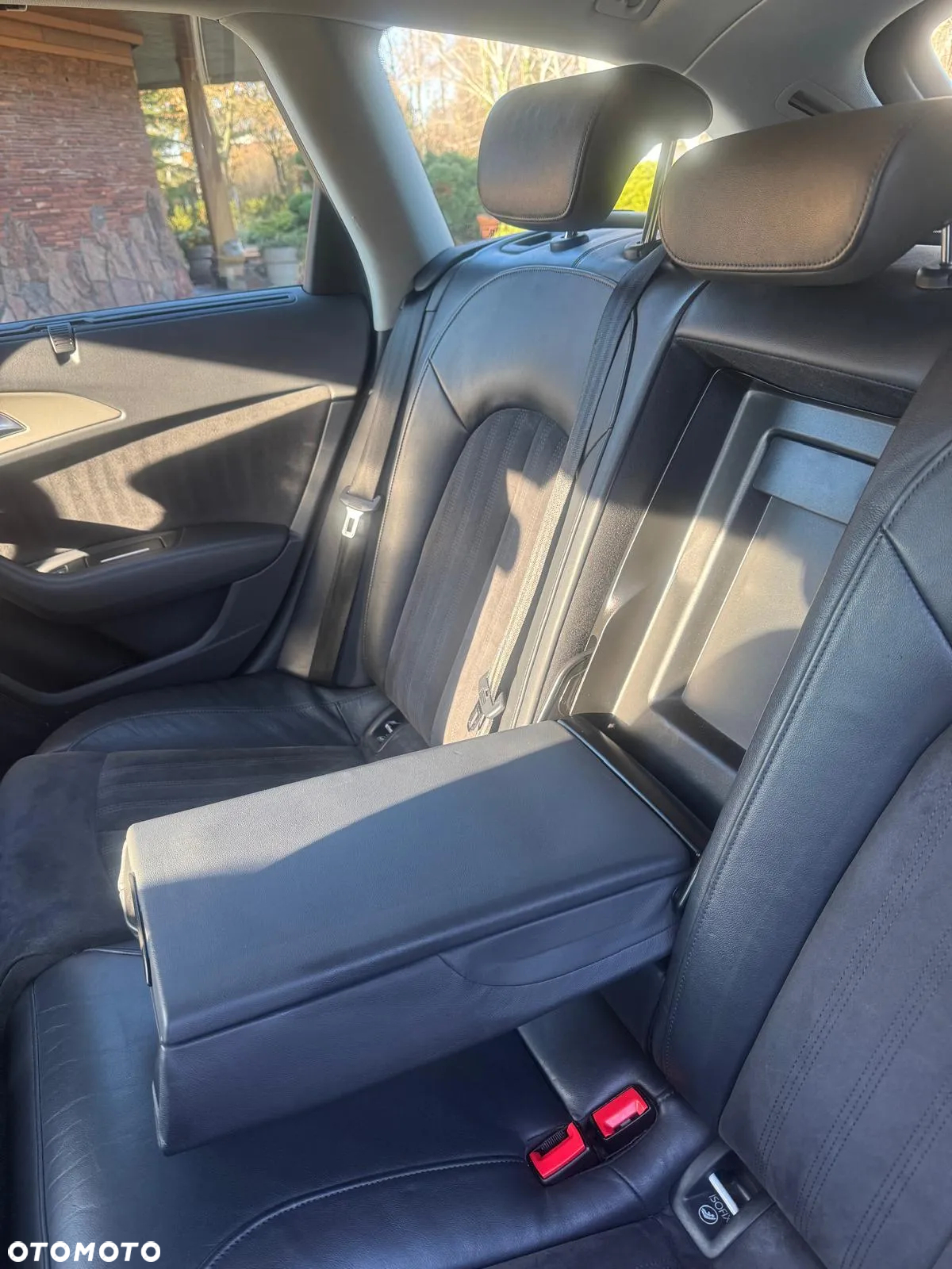 Audi A6 Allroad - 16