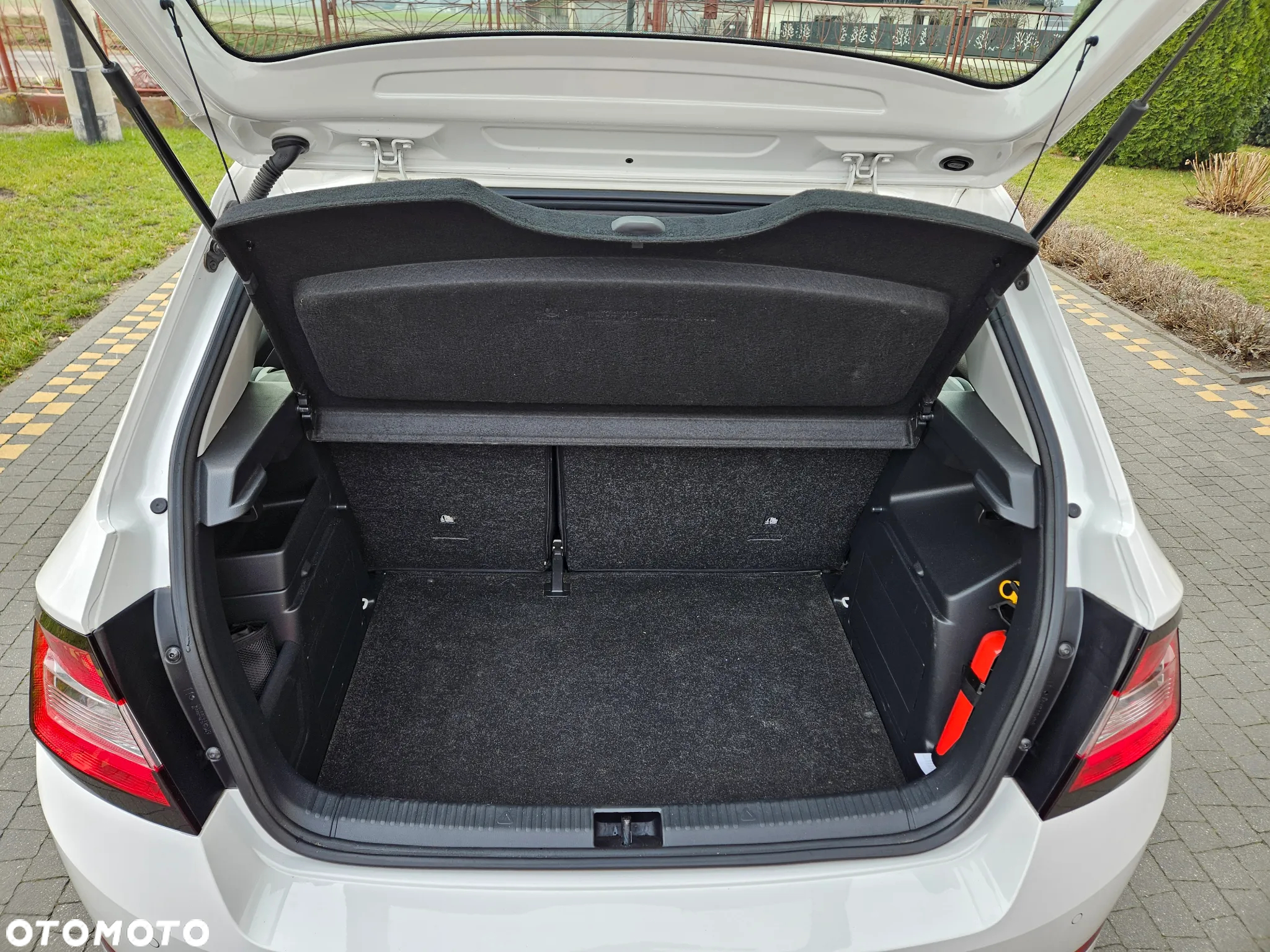 Skoda Fabia 1.0 TSI Ambition - 11