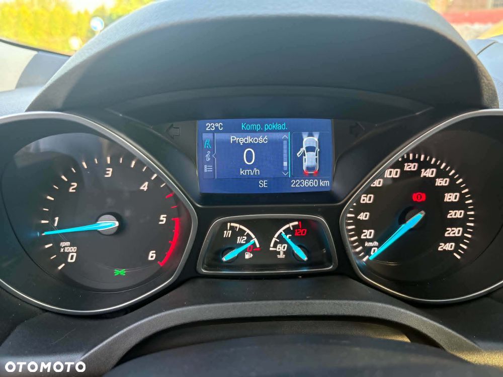 Ford Kuga 2.0 TDCi 4x4 Individual - 15