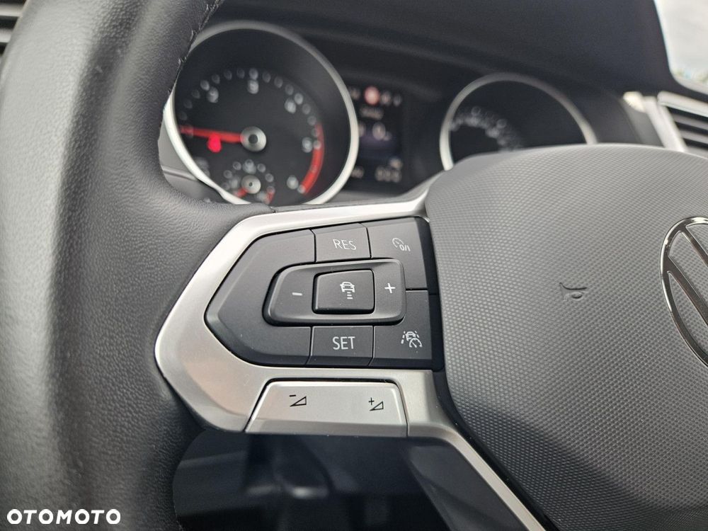 Volkswagen Tiguan - 25