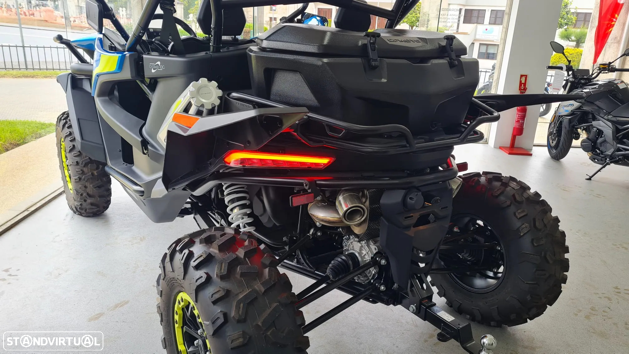 CF Moto Z Force Sport R - 7