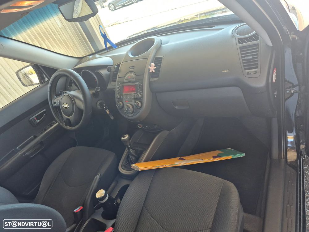 Kia Soul 1.6 CRDi EX - 8