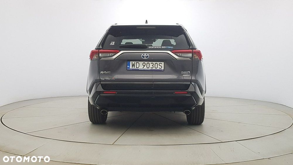 Toyota RAV4 - 6