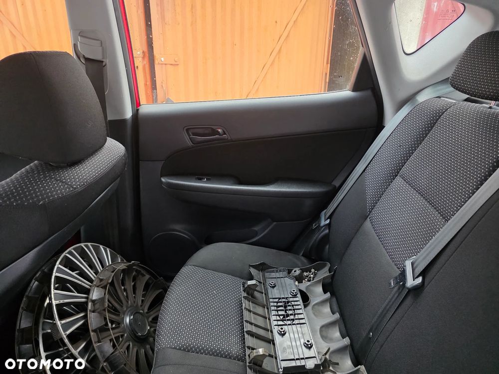 Hyundai i30 1.4 Edition Plus - 15