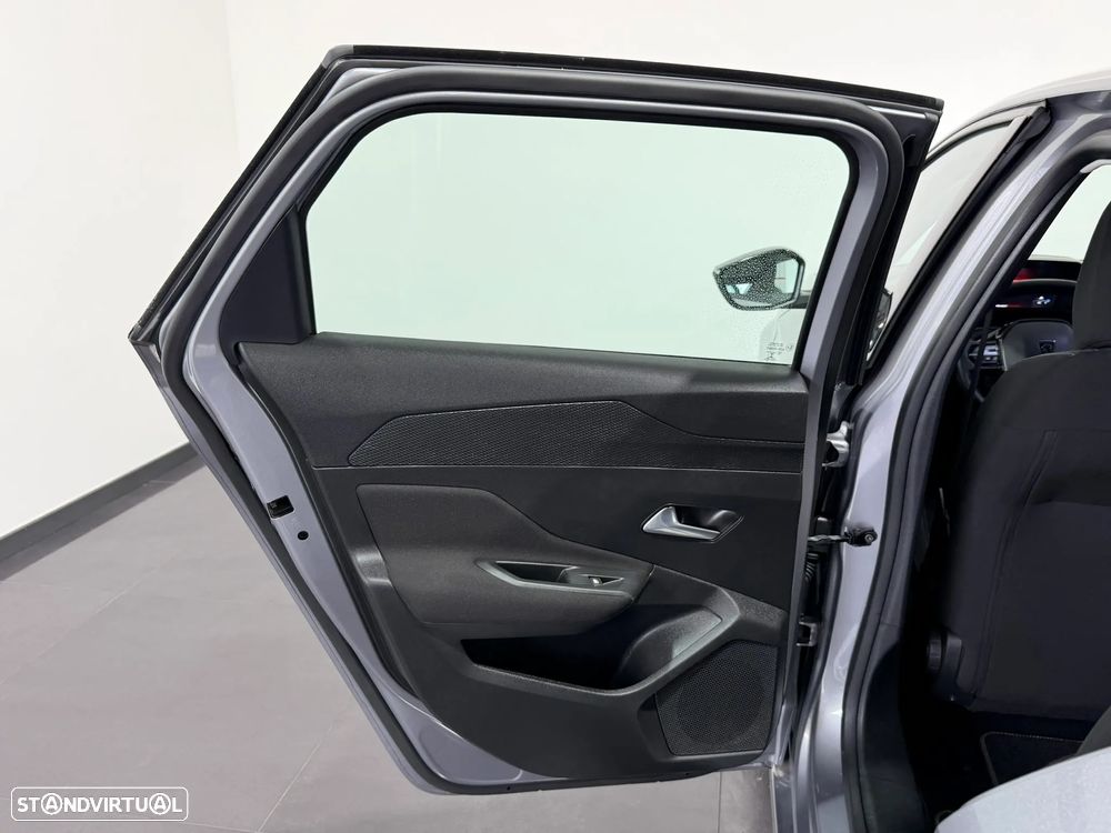 Peugeot 308 SW 1.2 PureTech Style - 38