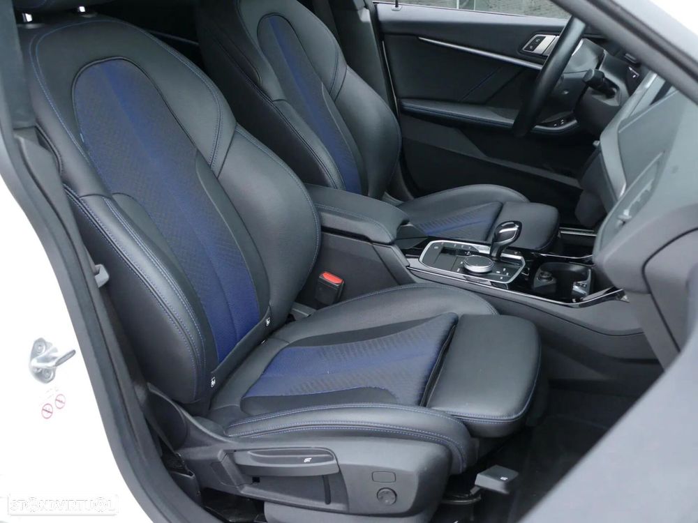 BMW 216 Gran Coupé d Pack Desportivo M - 27