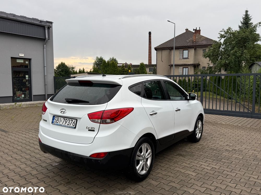 Hyundai ix35 2.0 CRDi Premium 2WD - 13