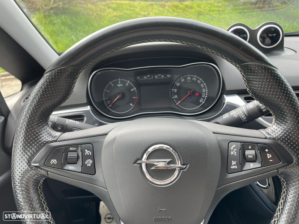 Opel Corsa 1.6 Turbo OPC - 11