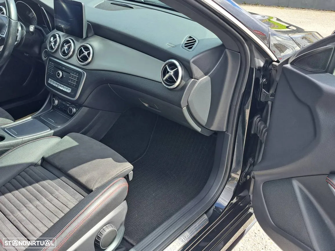 Mercedes-Benz CLA 220 d Shooting Brake AMG Line Aut. - 21