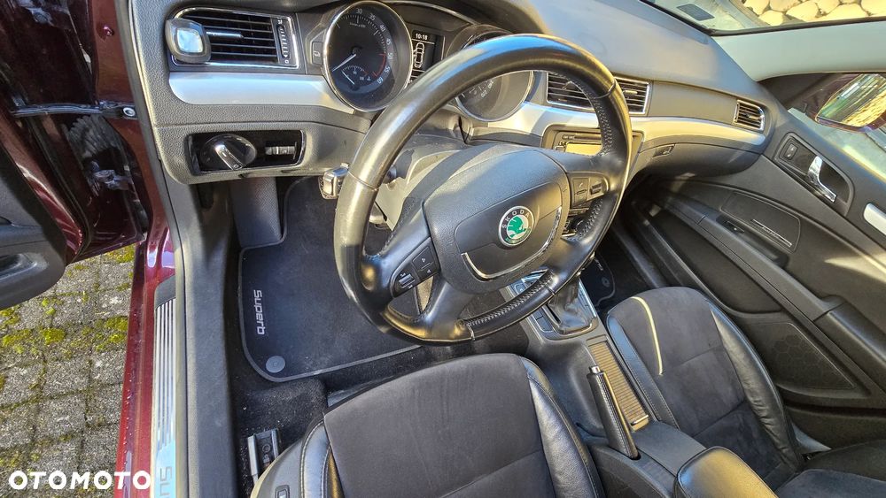 Skoda Superb 2.0 TDI Elegance - 20