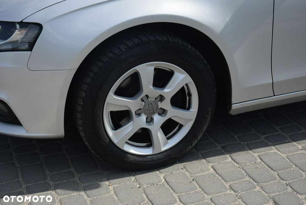 Audi A4 Avant 2.0 TDI DPF Attraction - 17