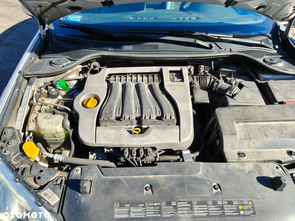 Renault Laguna 2.0 Dynamique - 12