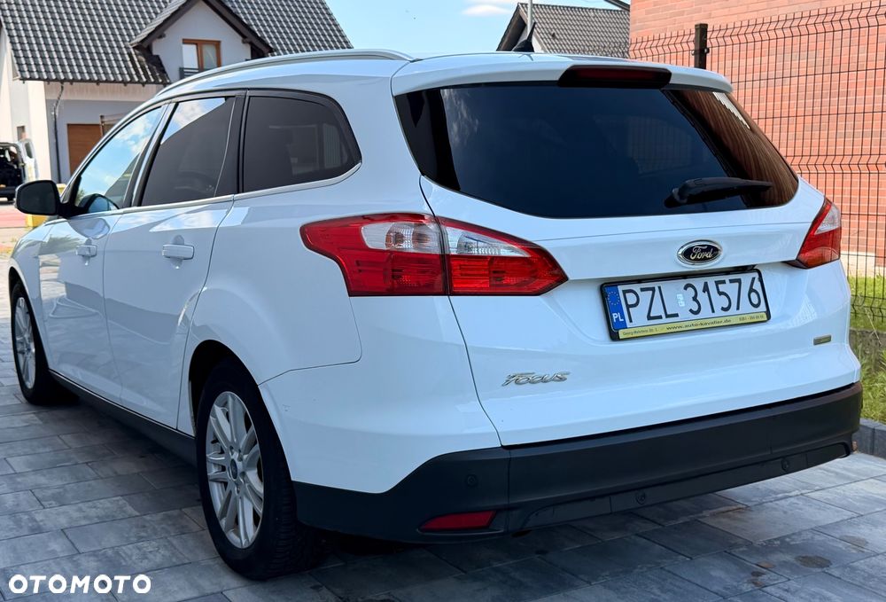 Ford Focus - 8