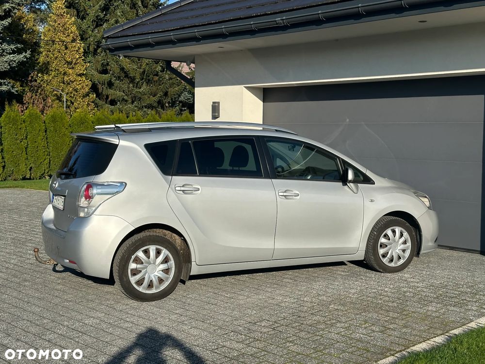 Toyota Verso 2.0 D-4D Luna - 9