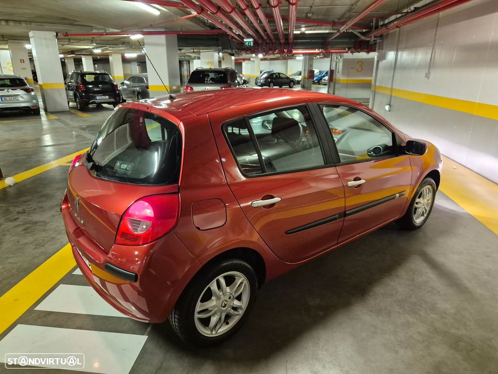 Renault Clio 1.2 16V Dynamique - 13