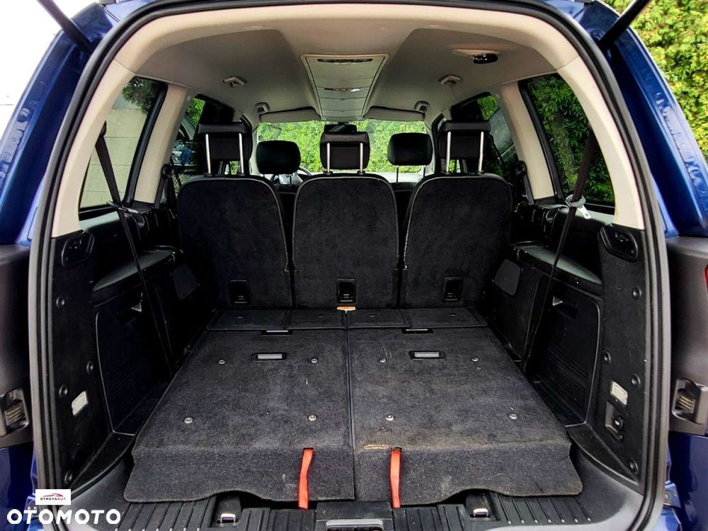 Ford Galaxy - 19