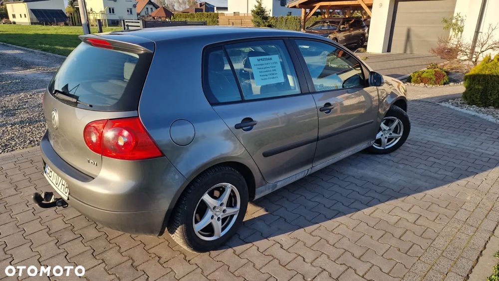 Volkswagen Golf 1.9 TDI Trendline - 9