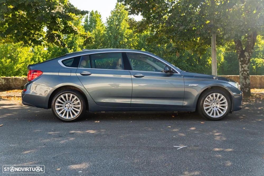BMW 530 Gran Turismo d - 32