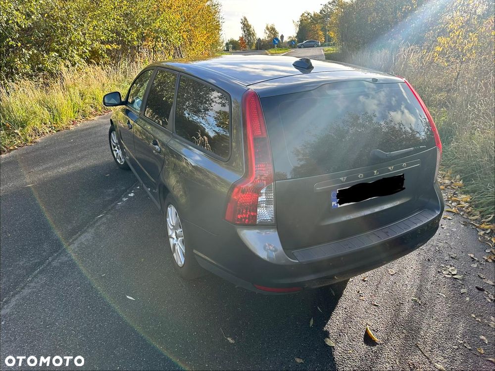 Volvo V50 - 2