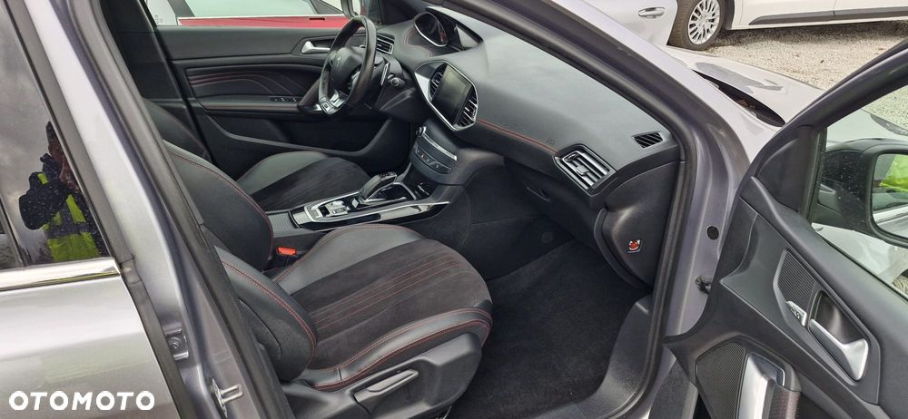 Peugeot 308 PureTech 225 GPF EAT8 Stop & Start GT - 9