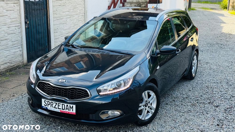 Kia Ceed 1.6 CRDi 128 Dream Team Edition - 3