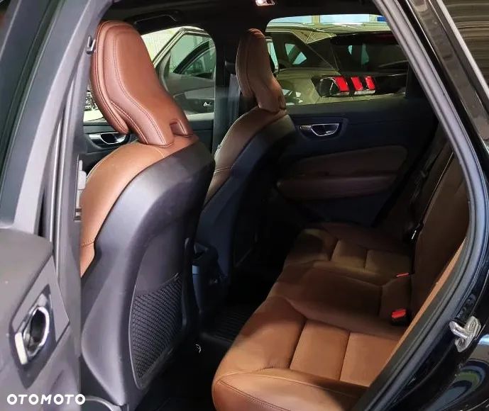 Volvo XC 60 T8 AWD Plug-In Hybrid Inscription Expression - 7