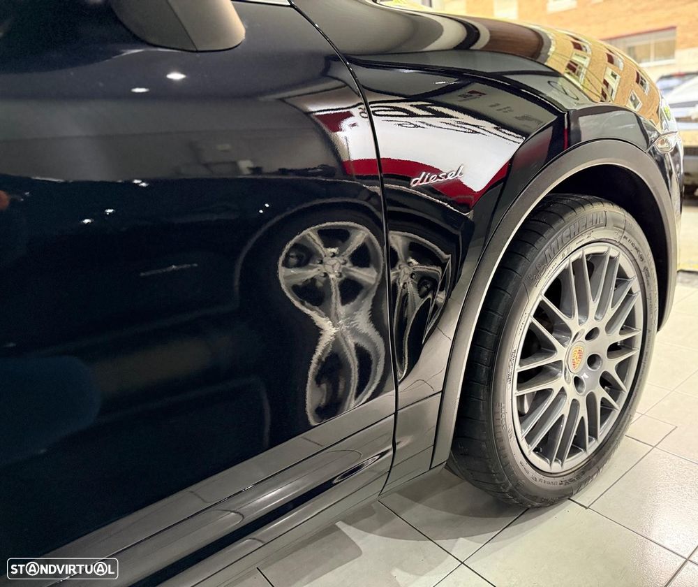 Porsche Cayenne 3.0 V6 - 40