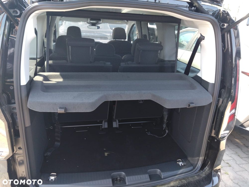 Ford Tourneo Connect Grand 2.0 EcoBlue Active - 23