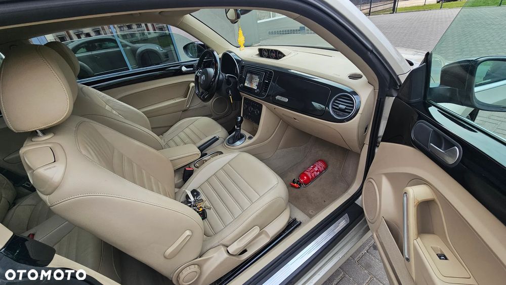 Volkswagen Beetle 1.4 TSI BMT Design DSG - 10