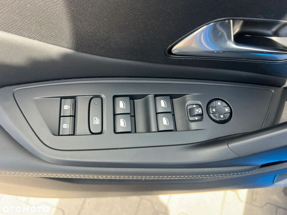 Peugeot 308 - 15
