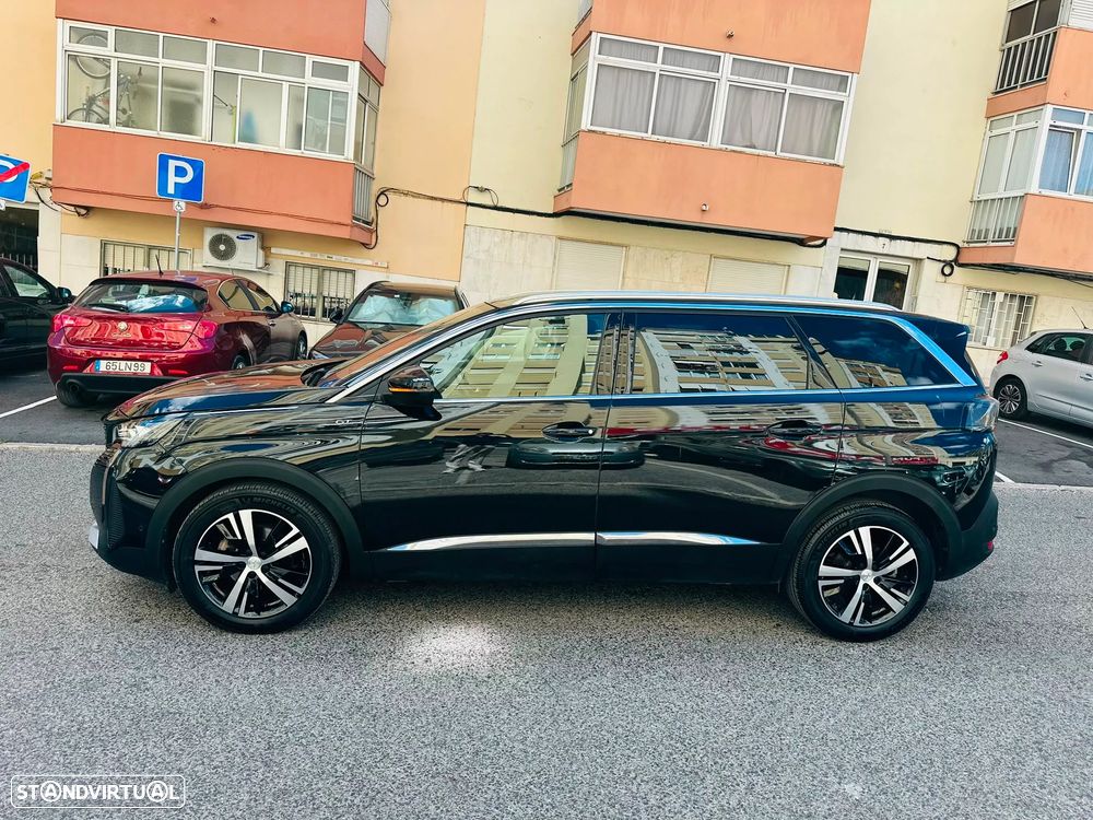 Peugeot 5008 BlueHDI 130 EAT8 GT — fotografia 3