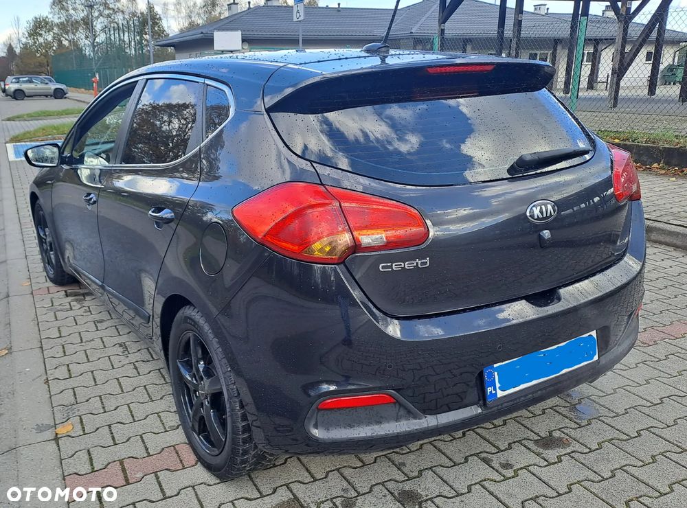 Kia Ceed Cee'd 1.6 GDI L DCT - 13