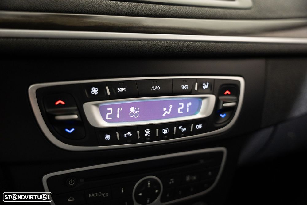 Renault Mégane 1.5 dCi Dynamique S - 9