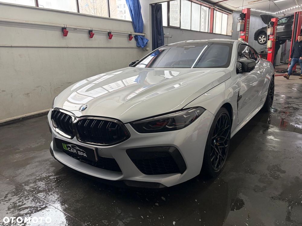 BMW M8 Competition - 16