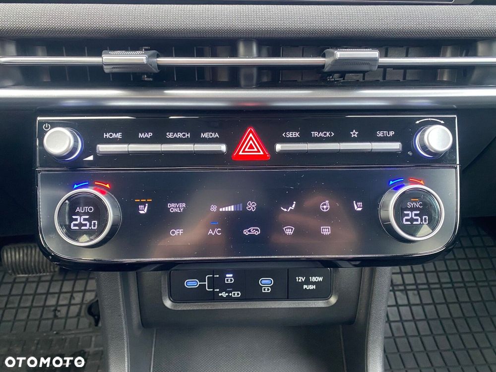 Hyundai Tucson 1.6 T-GDi HEV Smart 2WD - 7