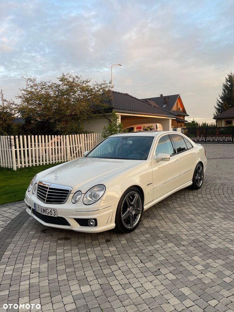 Mercedes-Benz Klasa E 63 AMG - 1