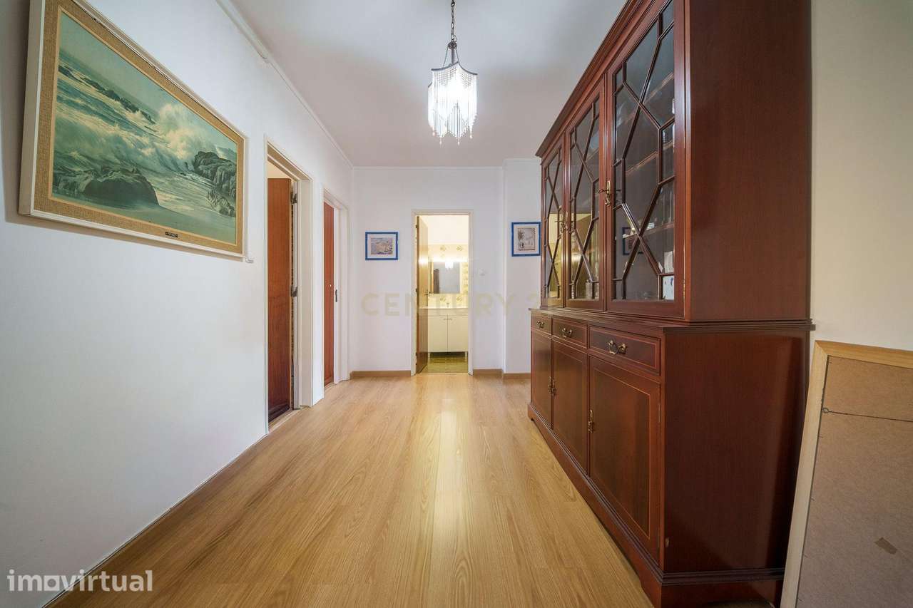 Apartamento T2 no centro de Odivelas a cerca de 10 minutos a pé do Met - Grande imagem: 3/19