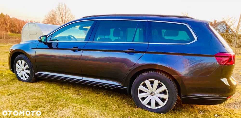 Volkswagen Passat - 2