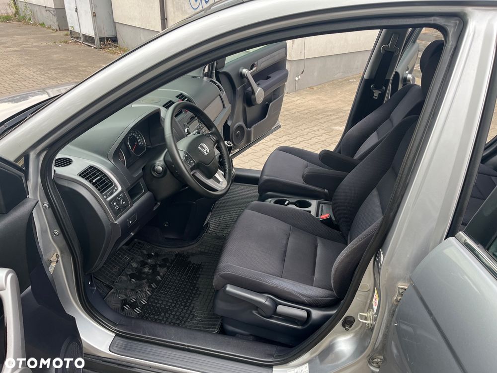Honda CR-V 2.0i LS - 10
