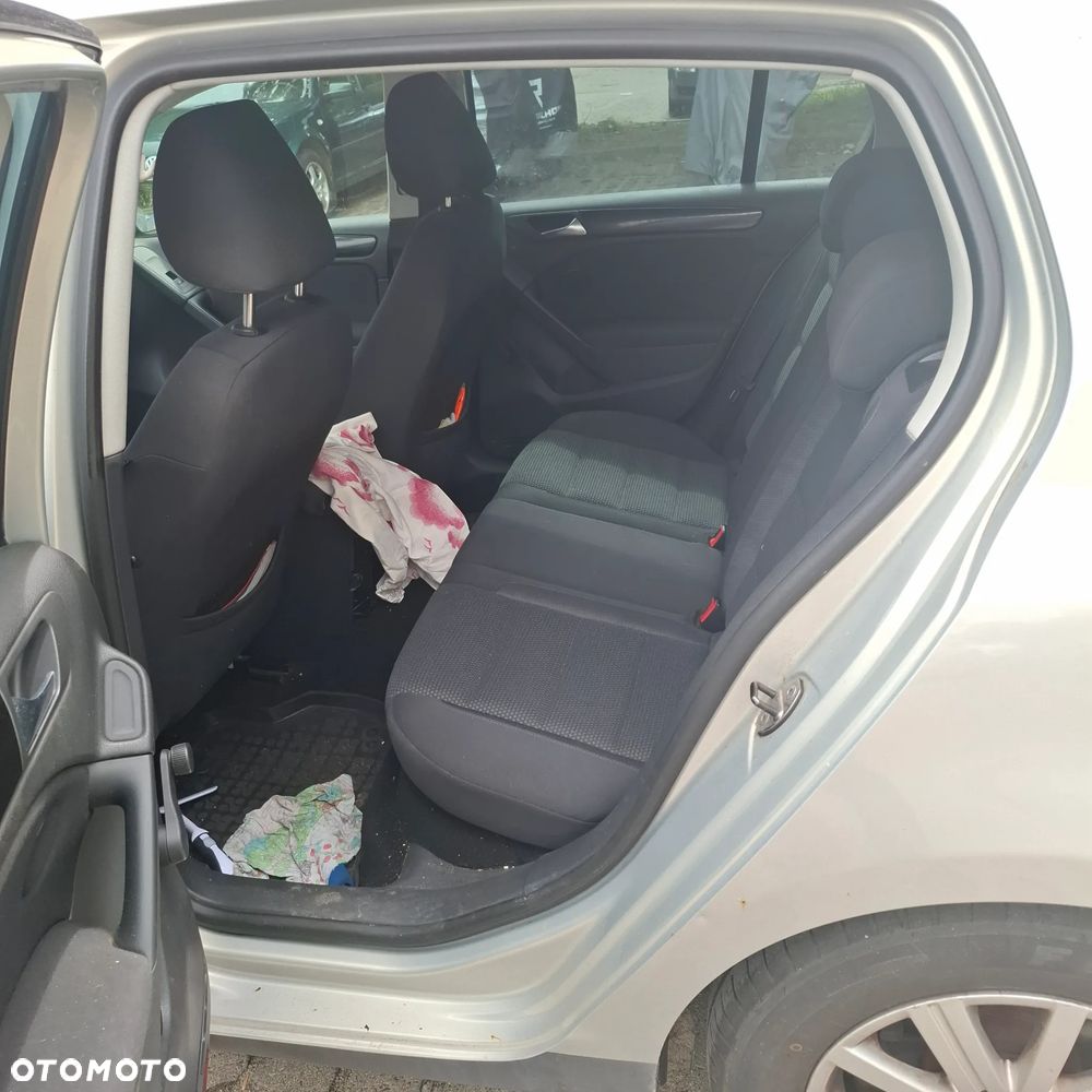 Volkswagen Golf 1.6 Trendline - 9