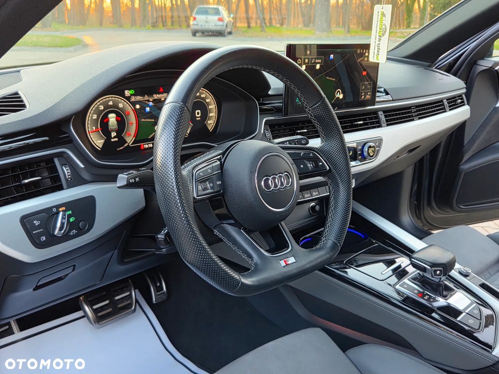 Audi A4 Avant 35 TFSI S tronic S line - 2