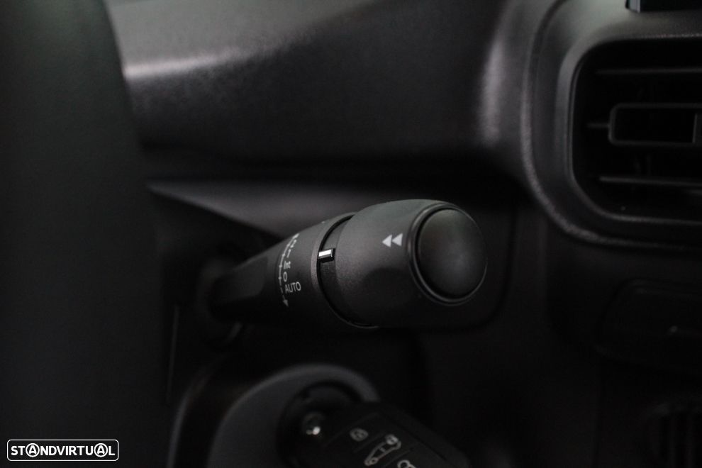 Peugeot Partner  Premium Standard 1.5 Bluehdi 100cv - 26