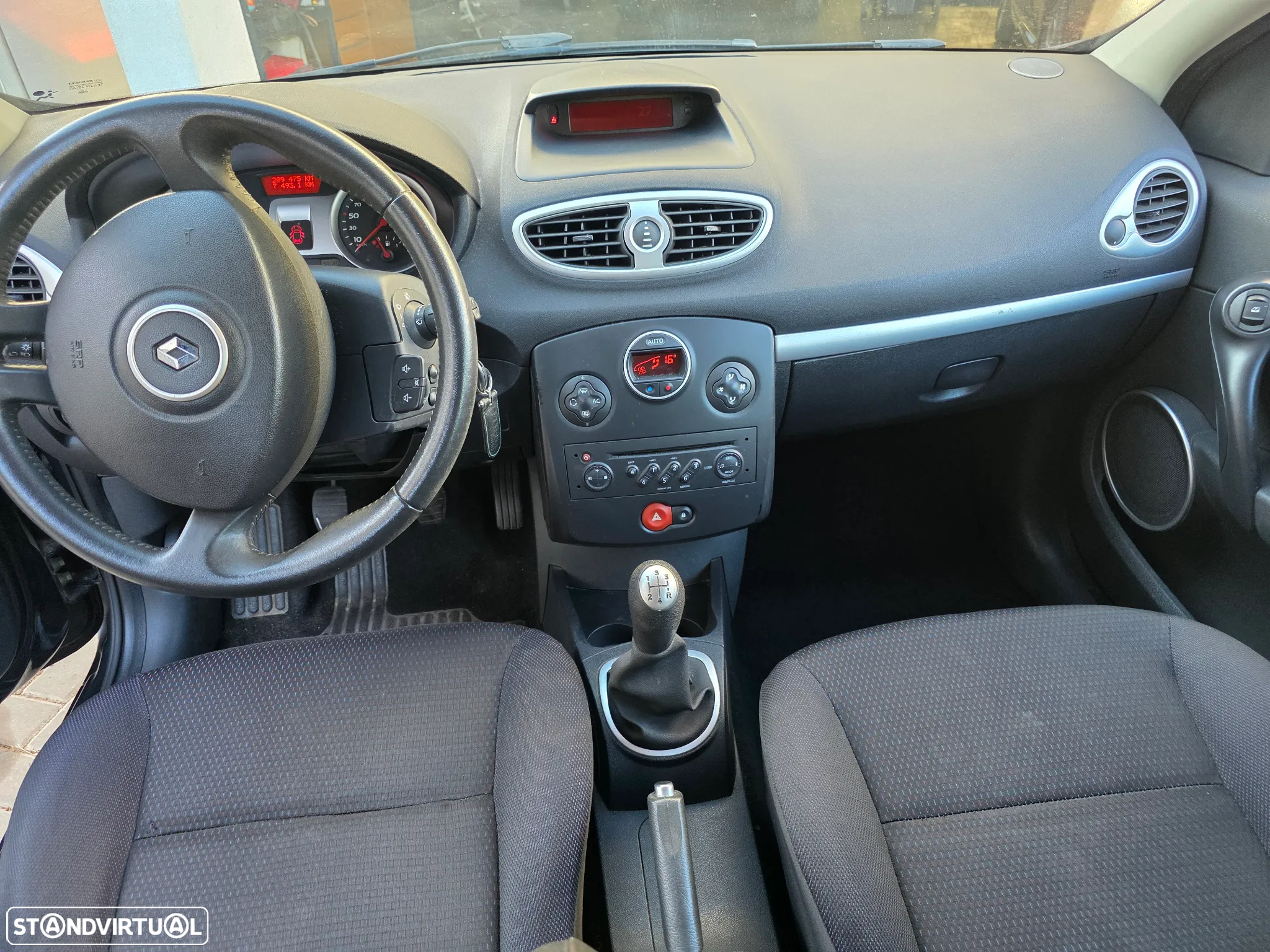 Renault Clio 1.2 16V Pack - 5