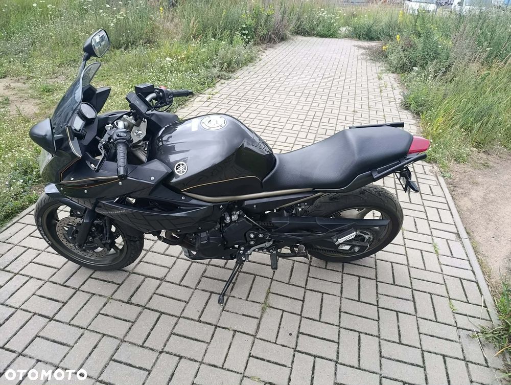 Yamaha XJ - 2