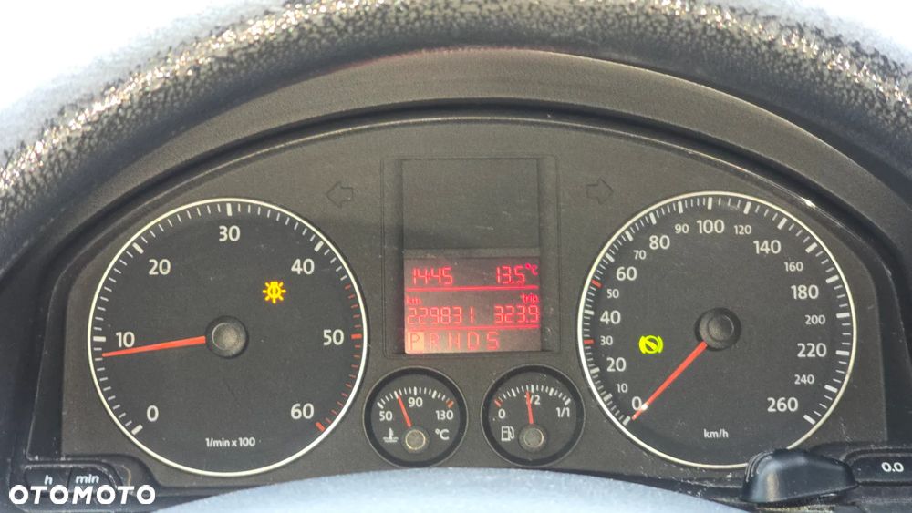 Volkswagen Golf Plus - 14