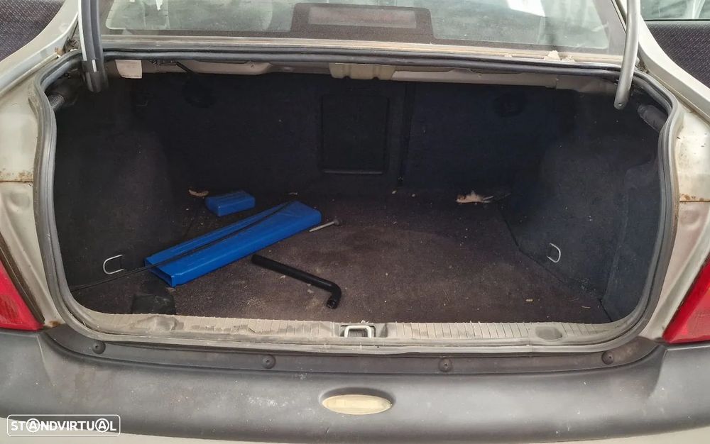 OPEL VECTRA B PARA PEÇAS - 16